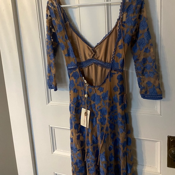 NWT - For love & lemons Temecula blue floral Maxi dress - Picture 7 of 9